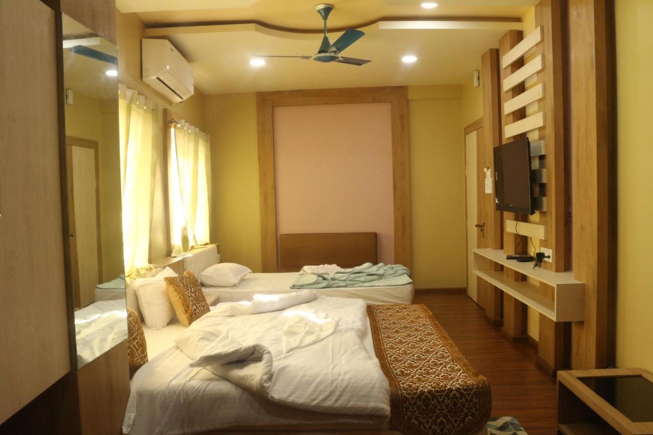 Hotel Himalaya Agartala Exterior foto